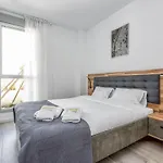 Vivi Homes - Pool, Golf & Terrace * Εστεπόνα