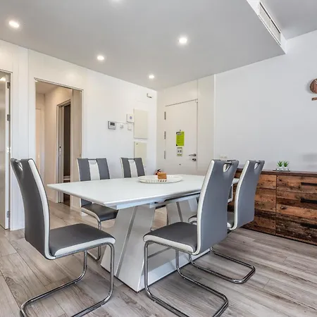 Vivi Homes - Pool, Golf & Terrace *